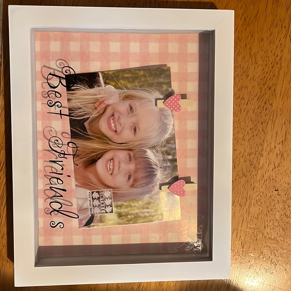 Best Friends 4” x 6” Photo Frame
